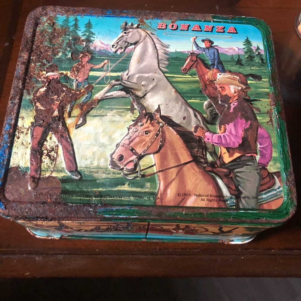 Bonds lunch box 1960s